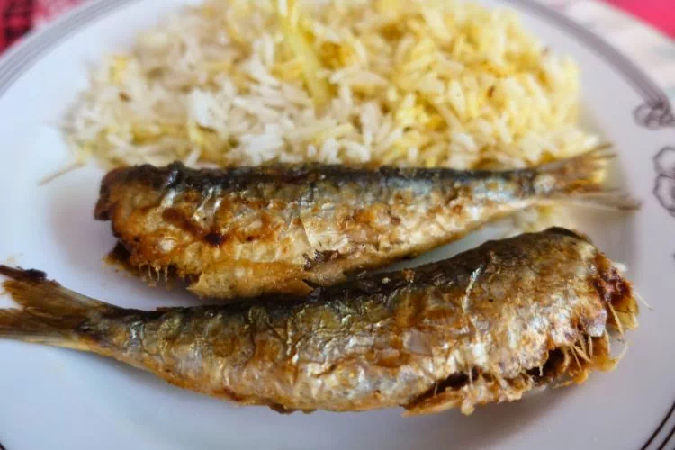 Plat de Riz sauté aux sardines